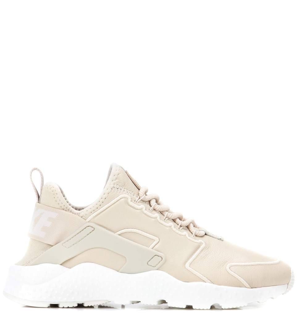 basket femme nike huarache beige